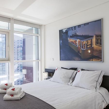 Rent4Rest Lisbon Parque Das Nacoes 17Th Floor River View Eksteriør bilde