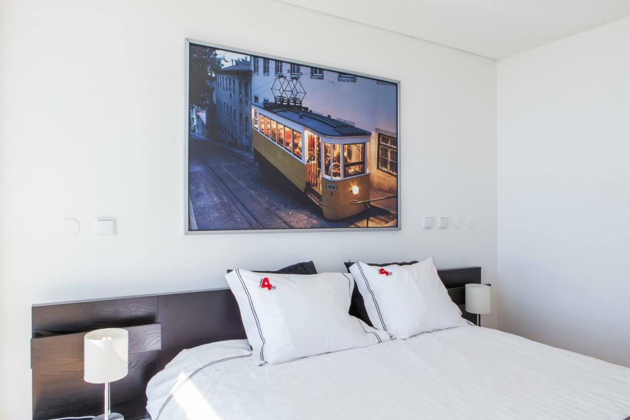 Rent4Rest Lisbon Parque Das Nacoes 17Th Floor River View Eksteriør bilde